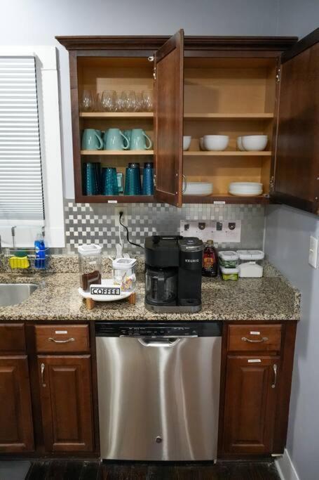罗福Historic Coastal Haven- Pet Friendly Fast Wi-Fi别墅 外观 照片